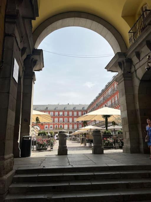 Encantador Apartamento Plaza Mayor Madrid Centro Extérieur photo