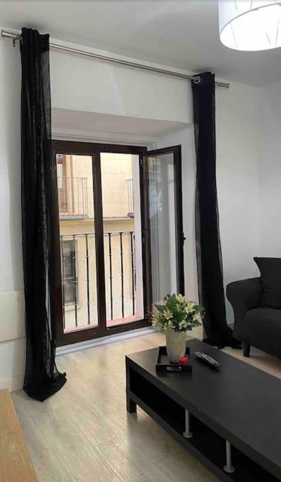 Encantador Apartamento Plaza Mayor Madrid Centro Extérieur photo
